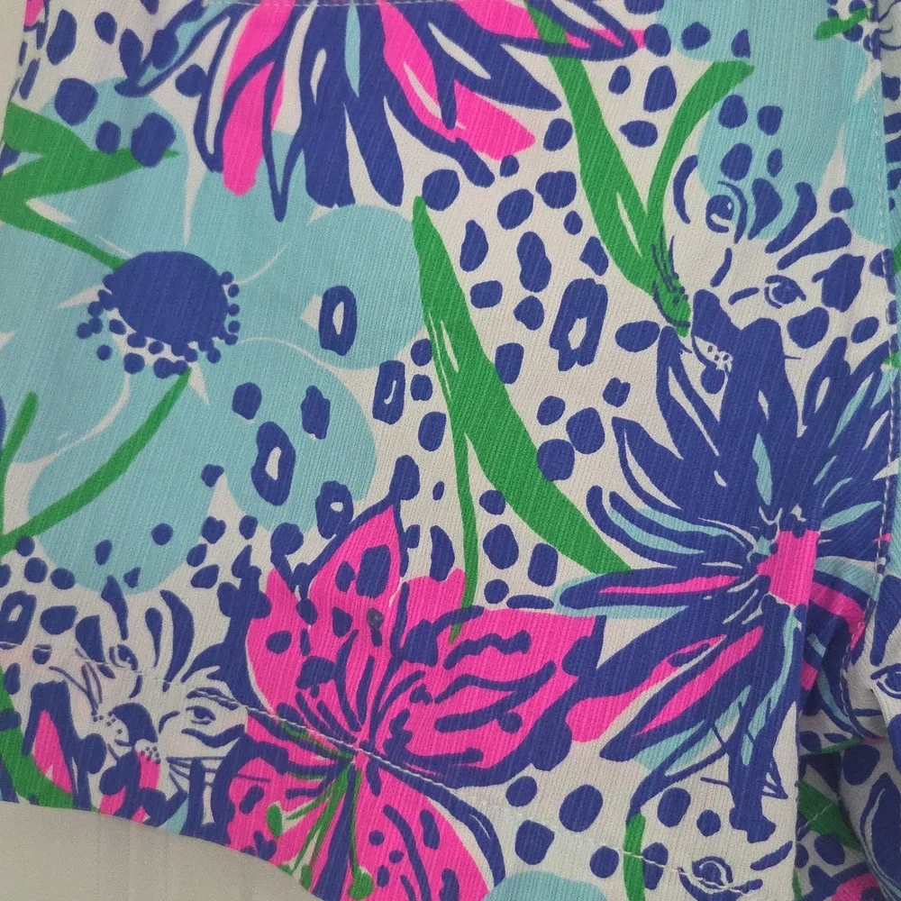 🌺Lilly Pulitzer Beautiful, Tropical Themed Callahan Shorts In Great Condition🌺 - Picture 7 of 15